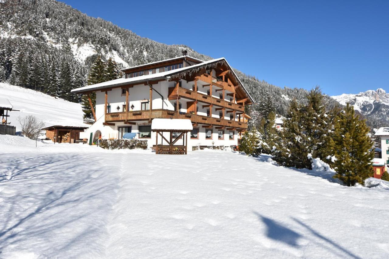 Villa Gemmy Pozza di Fassa Buitenkant foto