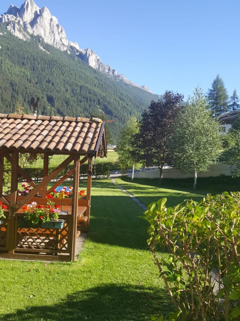 Villa Gemmy Pozza di Fassa Buitenkant foto